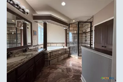 289 Jennifer Lane, Port Lavaca, TX 77979 - Photo 21