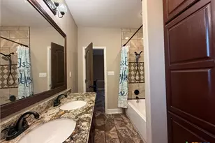 289 Jennifer Ln, Port Lavaca, TX 77979 - Photo 25