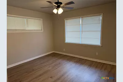 904 Palmetto Street, Belton, TX 76513 - Photo 11