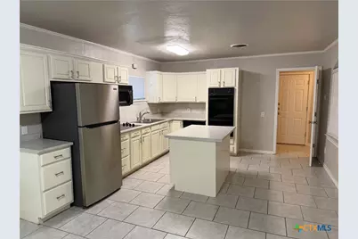 904 Palmetto Street, Belton, TX 76513 - Photo 3