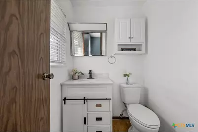 1009 E Avenue O, Belton, TX 76513 - Photo 13