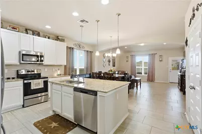 3654 Twin Dish Way, New Braunfels, TX 78130 - Photo 9