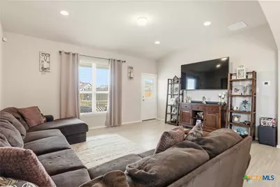 3654 Twin Dish Way, New Braunfels, TX 78130 - Photo 13