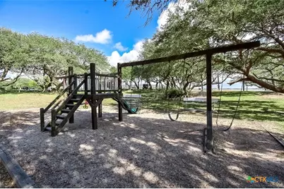 1535 Bayview Drive, Palacios, TX 77465 - Photo 27