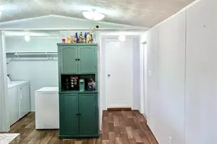 1535 Bayview Dr, Palacios, TX 77465 - Photo 9