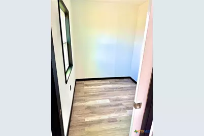 1118 Cr 447, Waelder, TX 78959 - Photo 19