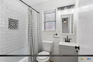 445 Granada Dr, New Braunfels, TX 78130 - Photo 27