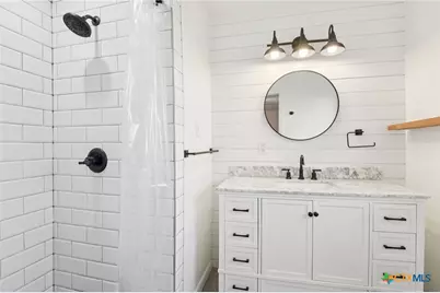 445 Granada Drive, New Braunfels, TX 78130 - Photo 17