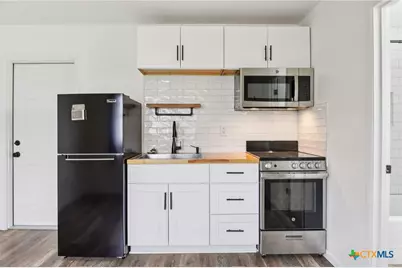 445 Granada Drive, New Braunfels, TX 78130 - Photo 25