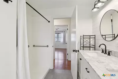 445 Granada Drive, New Braunfels, TX 78130 - Photo 13