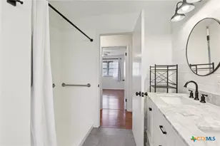 445 Granada Dr, New Braunfels, TX 78130 - Photo 13