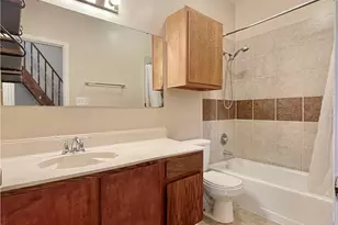 506 W San Antonio St, San Marcos, TX 78666 - Photo 13