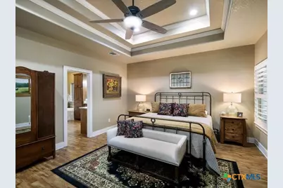 2726 Royalwood Drive, New Braunfels, TX 78132 - Photo 13