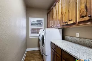 2726 Royalwood Dr, New Braunfels, TX 78132 - Photo 23