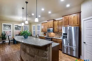 2726 Royalwood Dr, New Braunfels, TX 78132 - Photo 9