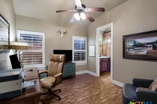 2726 Royalwood Dr, New Braunfels, TX 78132 - Photo 21