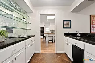 907 Vanguard St, Austin, TX 78734 - Photo 13