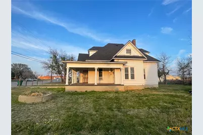 215 W Main Street, Lometa, TX 76853 - Photo 3