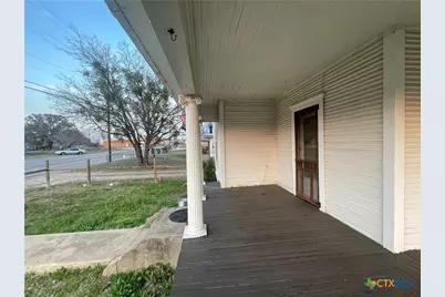 215 W Main Street, Lometa, TX 76853 - Photo 7