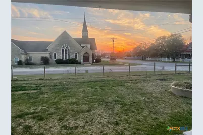 215 W Main Street, Lometa, TX 76853 - Photo 9