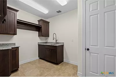 948 Lazy Diamond, Canyon Lake, TX 78133 - Photo 23