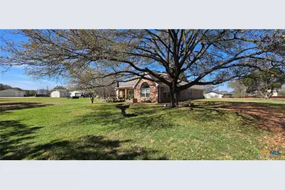 3912 Chisholm Trail, Salado, TX 76571 - Photo 3