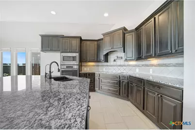 2725 Saddlehorn Drive, Seguin, TX 78155 - Photo 19