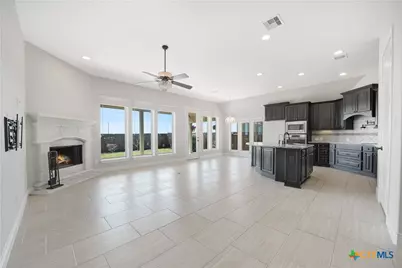 2725 Saddlehorn Drive, Seguin, TX 78155 - Photo 13