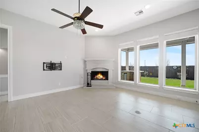 2725 Saddlehorn Drive, Seguin, TX 78155 - Photo 15