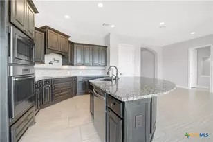 2725 Saddlehorn Drive, Seguin, TX 78155 - Photo 17