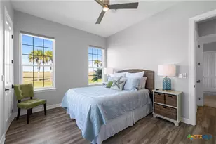 559 W Lago Loop Rd, Port O'Connor, TX 77982 - Photo 17