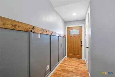 417 Dove Drive, Victoria, TX 77905 - Photo 7