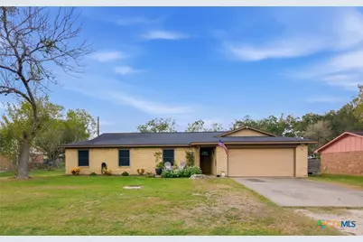 417 Dove Drive, Victoria, TX 77905 - Photo 1