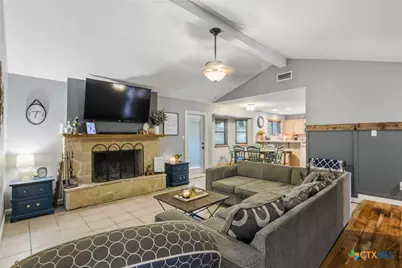 417 Dove Drive, Victoria, TX 77905 - Photo 3