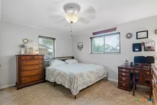 417 Dove Dr, Victoria, TX 77905 - Photo 17