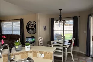 210 Nantucket Ave, Victoria, TX 77904 - Photo 11