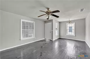 1307 E Avenue G, Killeen, TX 76541 - Photo 5