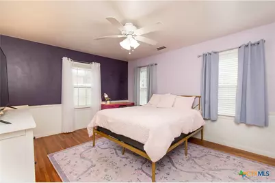 417 E 14th Avenue, Belton, TX 76513 - Photo 17