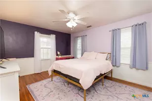 417 E 14th Ave, Belton, TX 76513 - Photo 17