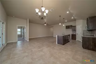 610 Bobby Lou Ln, Copperas Cove, TX 76522 - Photo 3