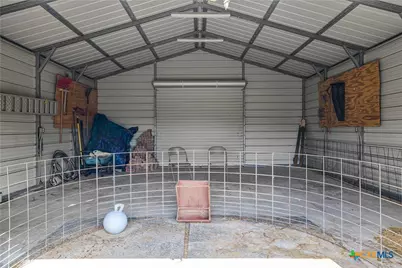 1032 Levi Sloan Road, Victoria, TX 77904 - Photo 17