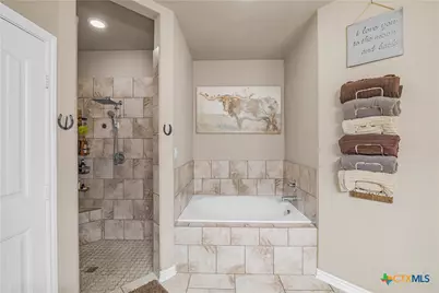 1032 Levi Sloan Road, Victoria, TX 77904 - Photo 9