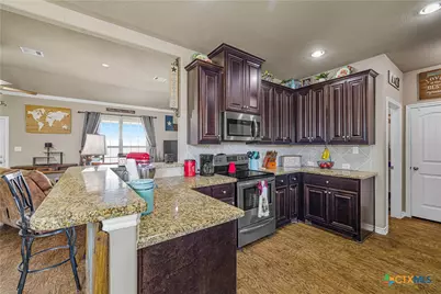 1032 Levi Sloan Road, Victoria, TX 77904 - Photo 3