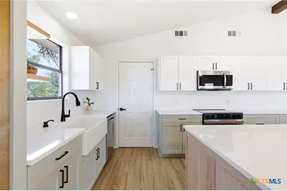 39850 Fm 3159, Canyon Lake, TX 78133 - Photo 7