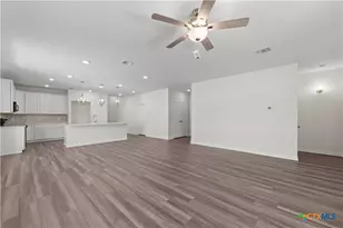 387 Pathfinder Dr, Copperas Cove, TX 76522 - Photo 25