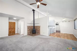 1106 Renee St, Seguin, TX 78155 - Photo 7