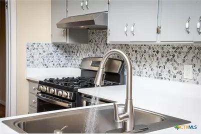 1106 Renee Street, Seguin, TX 78155 - Photo 15