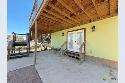 614 Red Oak Woods, Canyon Lake, TX 78133 - Photo 5