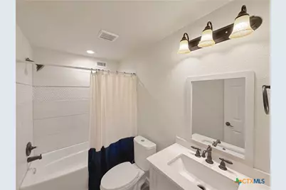 614 Red Oak Woods, Canyon Lake, TX 78133 - Photo 25