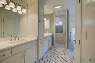 664 California Blvd, New Braunfels, TX 78130 - Photo 17